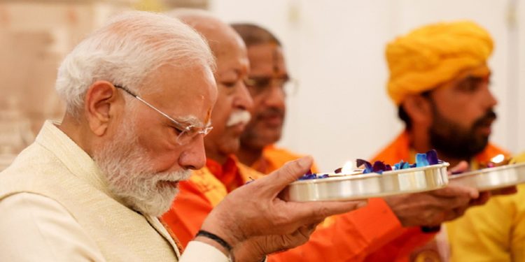 Η ρώσικη αρκούδα «ψαρεύει» στις όχθες του Γάγγη – Η σημασία της επίσκεψης Πούτιν