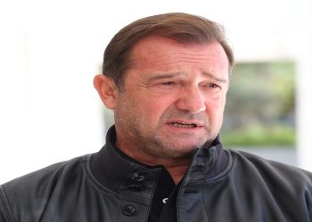 «Έρχεται το Οξυγόνο»: Ειρωνική ανάρτηση Πλακιά για το κόμμα της Καρυστιανού