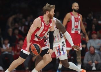 Αν δεν πλημμυρίσει το ΣΕΦ… ο Ολυμπιακός παίζει με την κάτοχο Φενερμπαχτσέ