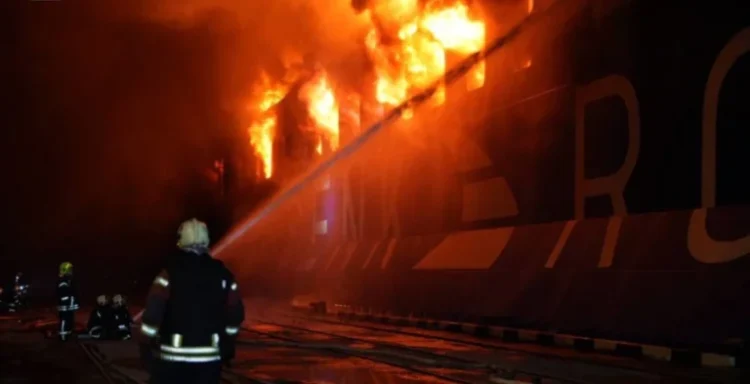 Οδησσός: Πλήγματα σε τουρκικά πλοία από την Ρωσία (βίντεο)