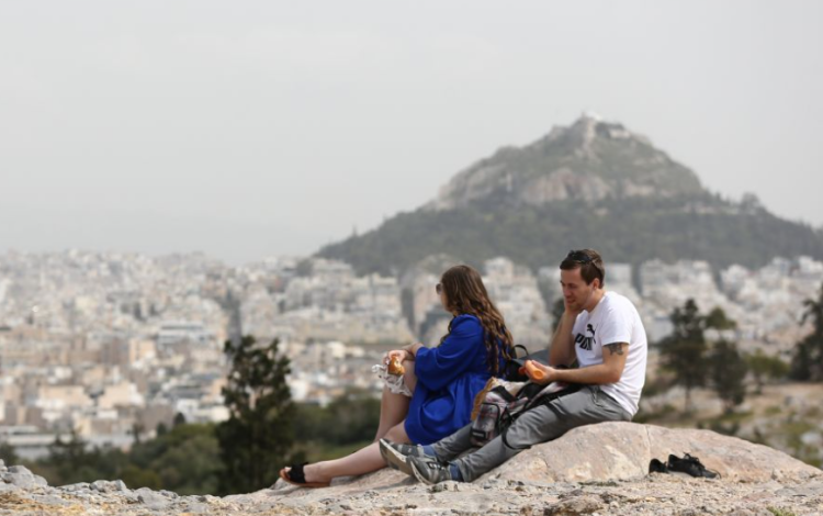 Στεγαστικό: Το σχέδιο της Κομισιόν για προσιτές κατοικίες – Tι θα ισχύσει για τους ευάλωτους