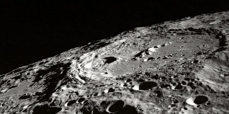 Πυρηνικός σταθμός στο φεγγάρι: Η Ρωσία χαράσσει ένα διαφορετικό μέλλον από τη Δύση