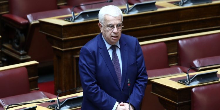 Ενστάσεις Σιμόπουλου σε νομοσχέδιο για την Εγνατία Οδό: Διαφωνώ με το κλείσιμο της εταιρείας, όχι με την παραχώρηση