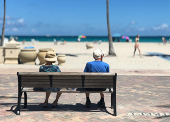 Σύνταξη: Χρονιά σταθμός το 2026 – Ποιοι προλαβαίνουν το «εισιτήριο» πριν από τα 62 έτη