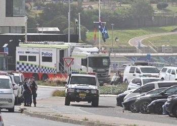 Επίθεση στο Σίδνεϊ: Απαγγέλθηκαν κατηγορίες για 59 αδικήματα στον δράστη