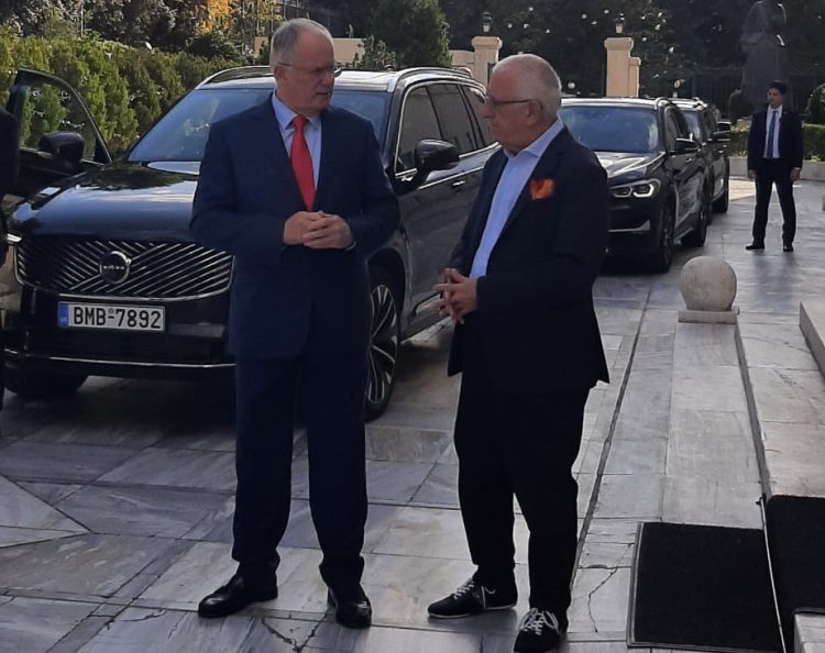 Η Bουλή δεν παύει να είναι νοσταλγία