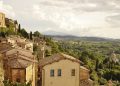 Τοσκάνη: Η πόλη που πληρώνει το ενοίκιο και βοηθά στην αγορά σπιτιού