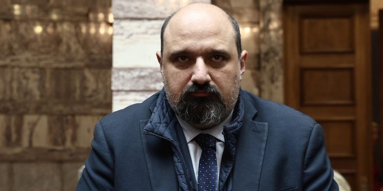 Τέμπη: «Δεν έδωσα εγώ την εντολή» για το μπάζωμα υποστηρίζει ο Τριαντόπουλος