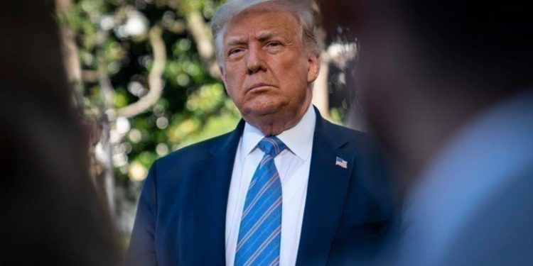 Πρώτο χερσαίο πλήγμα του Τραμπ στη Βενεζουέλα: «Οι ΗΠΑ κατέστρεψαν προκυμαία»