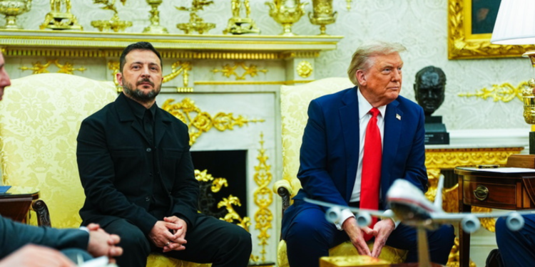 Ζελένσκι: Καλεί τους συμμάχους να πιέσουν τη Ρωσία λίγο πριν τη συνάντηση με Τραμπ