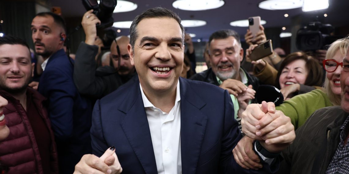 Τσίπρας: Κάλεσμα συσπείρωσης και σκληρή κριτική στην κυβέρνηση – Απόψε η παρουσίαση της Ιθάκης στην Πάτρα