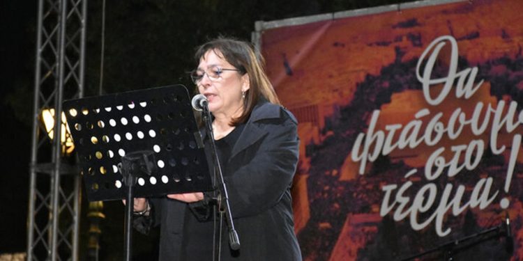 Ελένη Βασάρα στο nonpapers.gr: «Δεν θα επιτρέψουμε ο Σύλλογος Συγγενών Θυμάτων των Τεμπών να γίνει όχημα για προσωπικές πολιτικές επιδιώξεις»