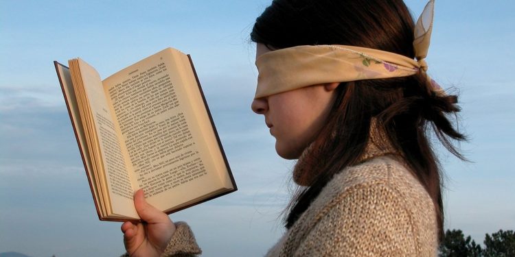 «Bookfishing»: Η νέα τάση στα dating apps