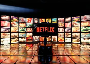 Νέα εποχή στο streaming: Η Netflix εξαγοράζει τη Warner Bros. Discovery