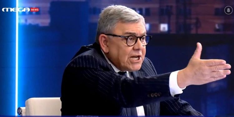 «Αρπάχτηκαν» στον αέρα Χατζής και Σκουρλέτης: «Ποιος χρεοκόπησε την Ελλάδα;» – «Η μάνα μου»