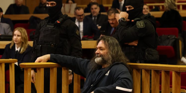 «Γνήσιο τέκνο ναζιστικής ιδεολογίας»: Η αγόρευση–καταπέλτης της εισαγγελέως για τη Χρυσή Αυγή