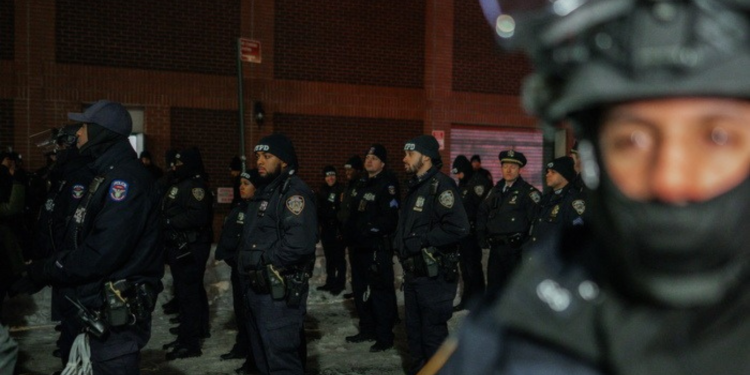 Η ICE συνέλαβε δημοσιογράφο, επειδή κάλυπτε διαδήλωση εναντίον της