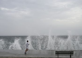 Συνεχείς μεταβολές στο καιρικό σκηνικό – Ισχυρή επιδείνωση με γενικευμένα φαινόμενα την Κυριακή