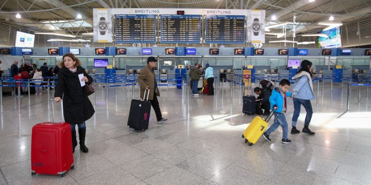 FIR Αθηνών: Το σύστημα είχε «πέσει» και το 2021, αλλά η ΥΠΑ κυνηγούσε τους εργαζόμενους