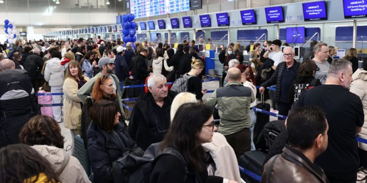 Τι προκάλεσε το μπλακάουτ στις πτήσεις πάνω από την Ελλάδα