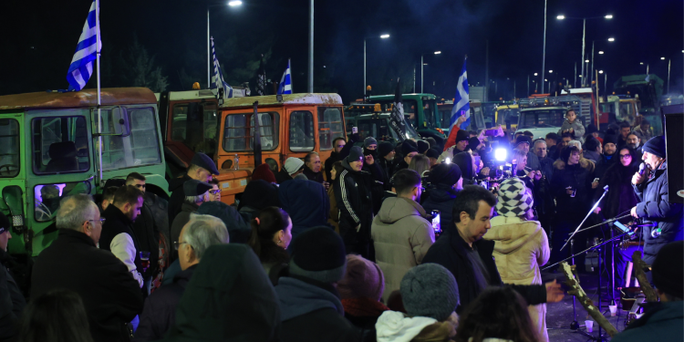 Αποκλειστικό nonpapers.gr: Δίαυλο με τους αγρότες, μέσω ΣΕΒΕ, αναζητεί η κυβέρνηση