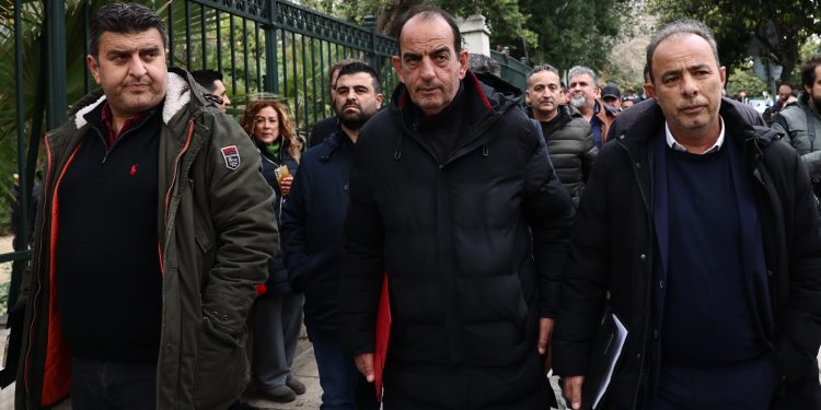 Οι 31 αγρότες που πάνε στο Μέγαρο Μαξίμου και πώς έχουν τοποθετηθεί μέχρι τώρα (βίντεο)