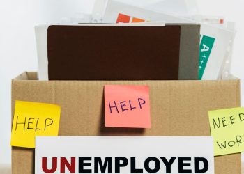 ΕΛΣΤΑΤ: Στο 8,2% το ποσοστό της ανεργίας στη χώρα τον Νοέμβριο