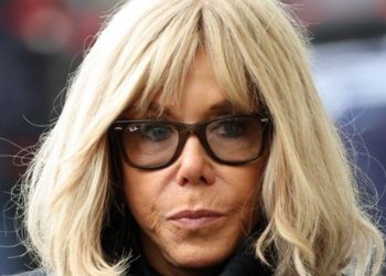 Καταδικάστηκαν 10 άτομα για διαδικτυακή παρενόχληση της Μπριζίτ Μακρόν