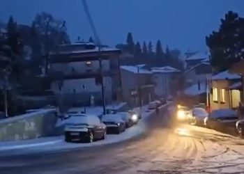 Έπεσαν οι πρώτες νιφάδες στη Θεσσαλονίκη – 30 πόντοι χιόνι στα ορεινά της Καρδίτσας