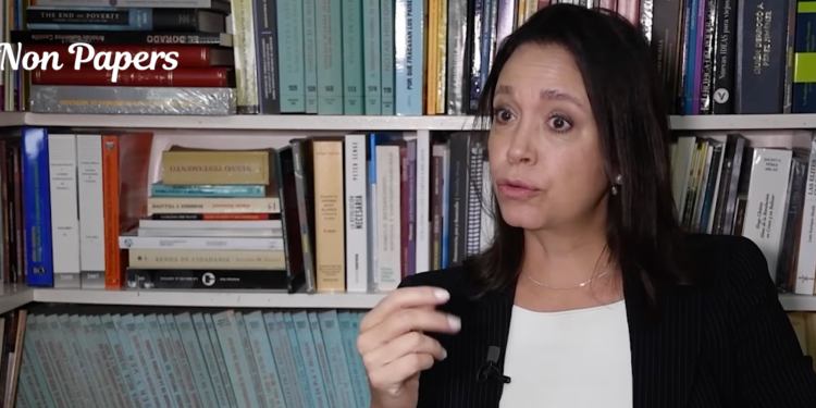 Μια συνέντευξη με τη Μαρία Κορίνα Ματσάδο (βίντεο)