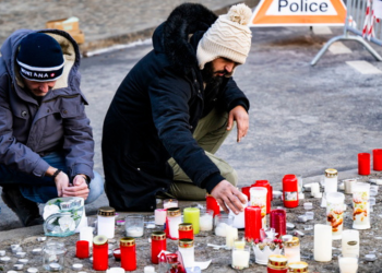 Κραν Μοντανά: Επιβεβαιώθηκε η αιτία της πυρκαγιάς – Live η συνέντευξη Τύπου