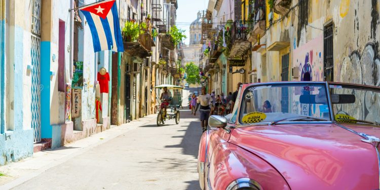 Το Μεξικό «στραγγαλίζει» ενεργειακά την Κούβα – Ανέστειλε τις αποστολές πετρελαίου