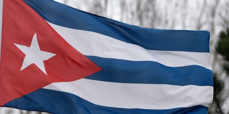 Αβάνα: Καταγγέλλει 32 νεκρούς Κουβανούς από την επιχείρηση των ΗΠΑ στη Βενεζουέλα