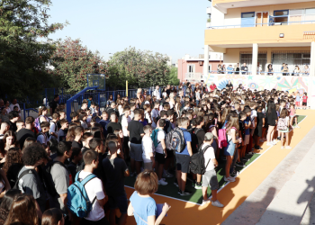 ΔΟΕ: Διαλύει συνειδητά το δημόσιο σχολείο η κυβέρνηση (βίντεο)