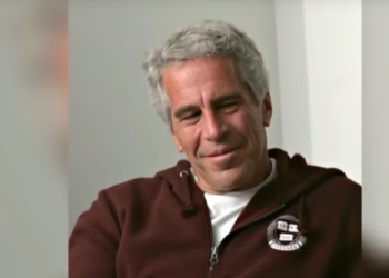 Στη δημοσιότητα εκατομμύρια αρχεία της υπόθεσης Έπσταϊν (βίντεο)