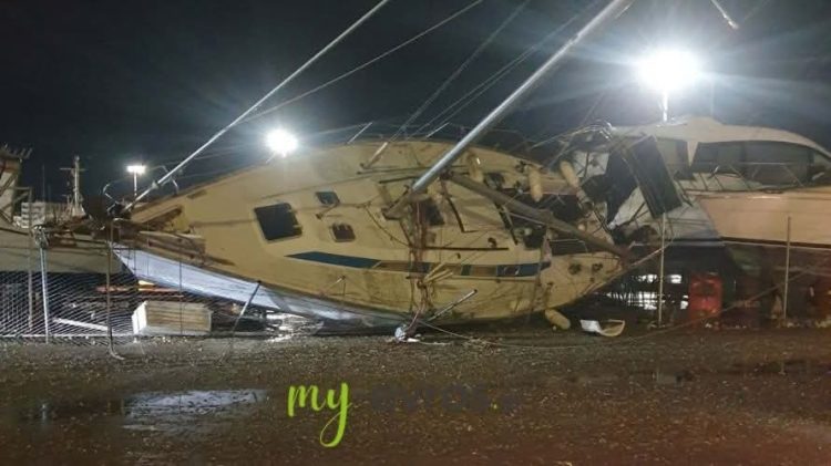 Ανεμοστρόβιλος «σαρώνει» την Αλεξανδρούπολη – Αναποδογύρισε βάρκες και αεροπλάνα! (βίντεο)