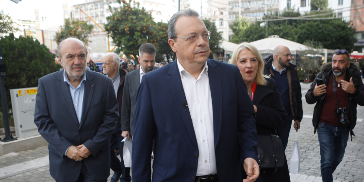 Φάμελλος από Άνω Γλυφάδα: Η κυβέρνηση τρέχει πάντα εκ των υστέρων (βίντεο)