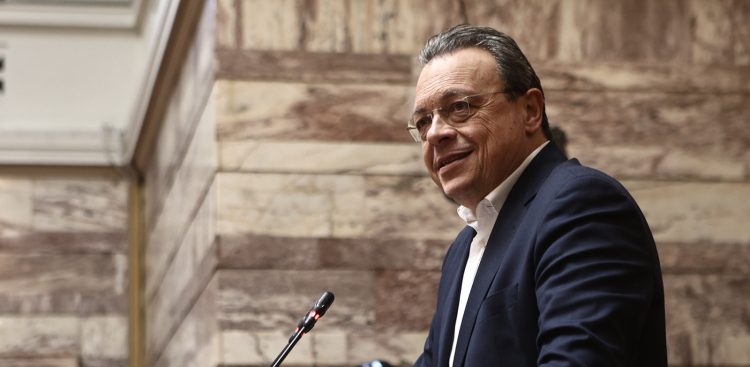 Φάμελλος: Ο ΣΥΡΙΖΑ είναι συνιστώσα της προοδευτικής λύσης