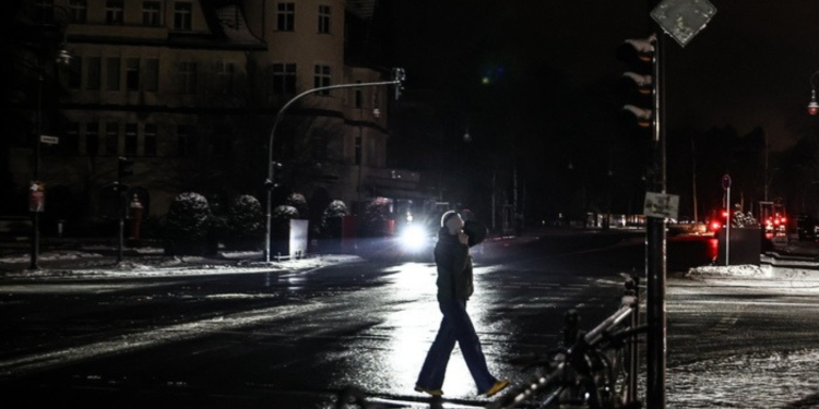 Μπλακ άουτ στο Βερολίνο – Οι αρχές δίνουν 1 εκατ. ευρώ για τον εντοπισμό των υπεύθυνων