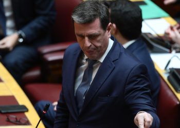 Τραβάει το «σχοινί» με Δένδια ο Καιρίδης: «Άστοχος όποιος δίνει άλλοθι στη Ζωή» (βίντεο)