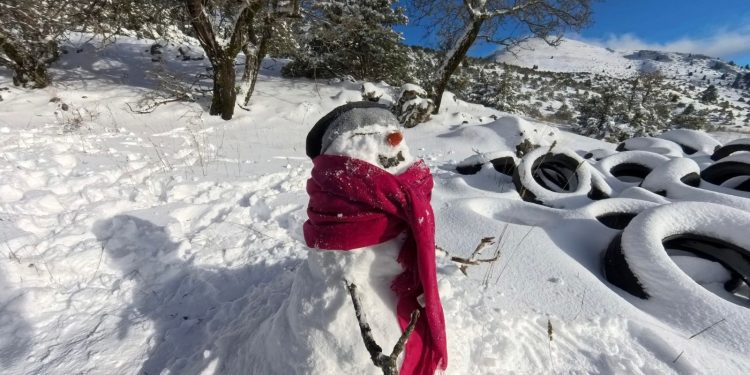 Καιρός: Στην «κατάψυξη» και σήμερα η χώρα – Πότε ανεβαίνει η θερμοκρασία