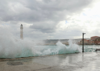Έκτακτο δελτίο ΕΜΥ: Σε «κόκκινο» συναγερμό 5 περιοχές – Έρχονται σφοδρές καταιγίδες