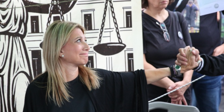 Ρήξη στον Σύλλογο Τεμπών: Ζητούν 5.000€ από την Καρυστιανού (βίντεο)