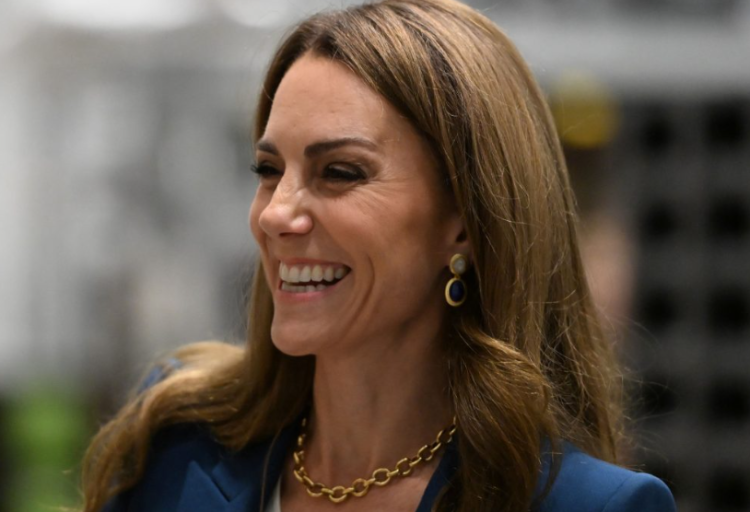 Σάλος με το Grok του Μασκ: Καταγγελίες ότι…μισοέγδυσε την Κέιτ Μίντλετον