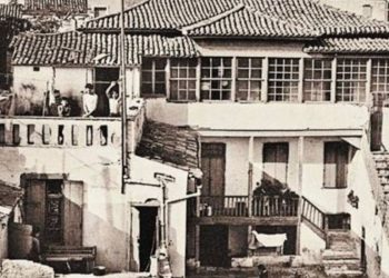 ΥΠΠΟ: Αναδεικνύονται οι αρχαιότητες της «Οικίας Κοκοβίκου», στην Πλάκα