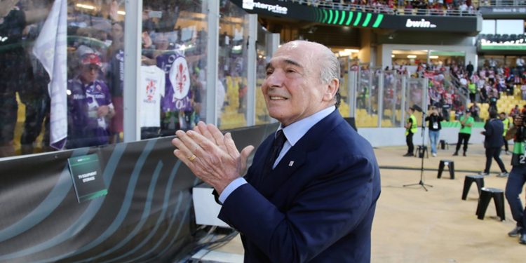 Πένθος στο ιταλικό ποδόσφαιρο, πέθανε ο πρόεδρος της Φιορεντίνα
