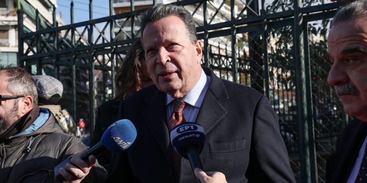 Γιώργος Κύρτσος: Σταμάτησαν οι δημοσκόποι να είναι στατιστικολόγοι και έγιναν… πολιτικοί ημίθεοι (βίντεο)