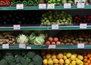 Μόνιμη πληγή ο πληθωρισμός στην Ελλάδα