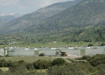 Φυλακές Μαλανδρίνου: Αιματηρή επίθεση με μαχαίρι σε βαρυποινίτη