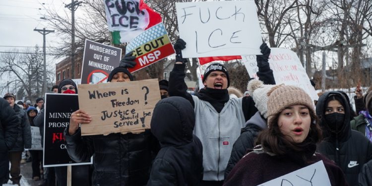 Μια άλλη Αμερική αντιστέκεται στον φασισμό (βίντεο)